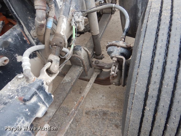 image for item FX9034 2000 Kenworth T800 semi truck