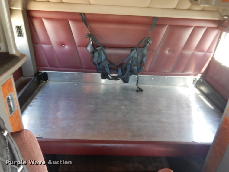 image for item GE9394 2012 Peterbilt 386 semi truck