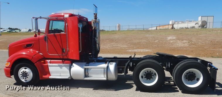 image for item GE9397 2008 Peterbilt 386 semi truck