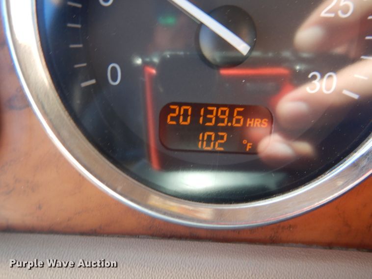 image for item GE9397 2008 Peterbilt 386 semi truck