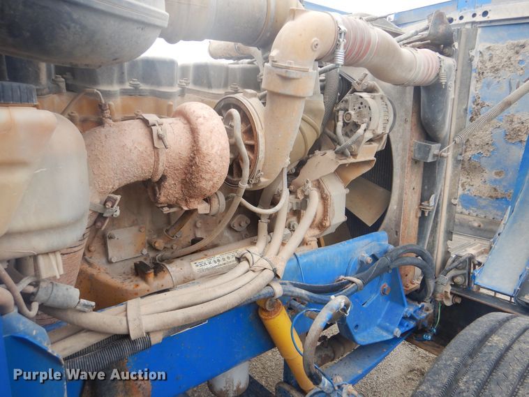 image for item GF9200 2003 Peterbilt 379 semi truck