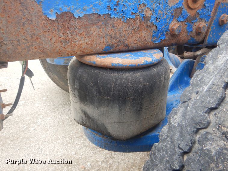 image for item GF9200 2003 Peterbilt 379 semi truck