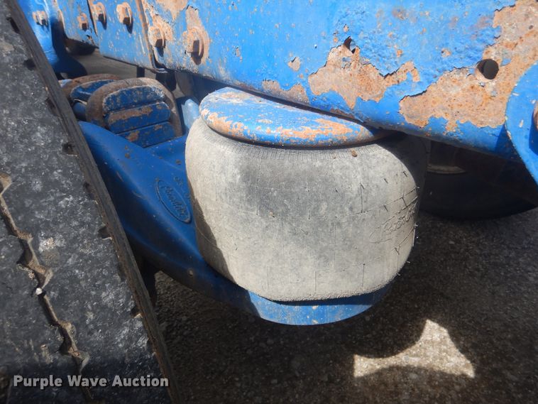 image for item GF9200 2003 Peterbilt 379 semi truck