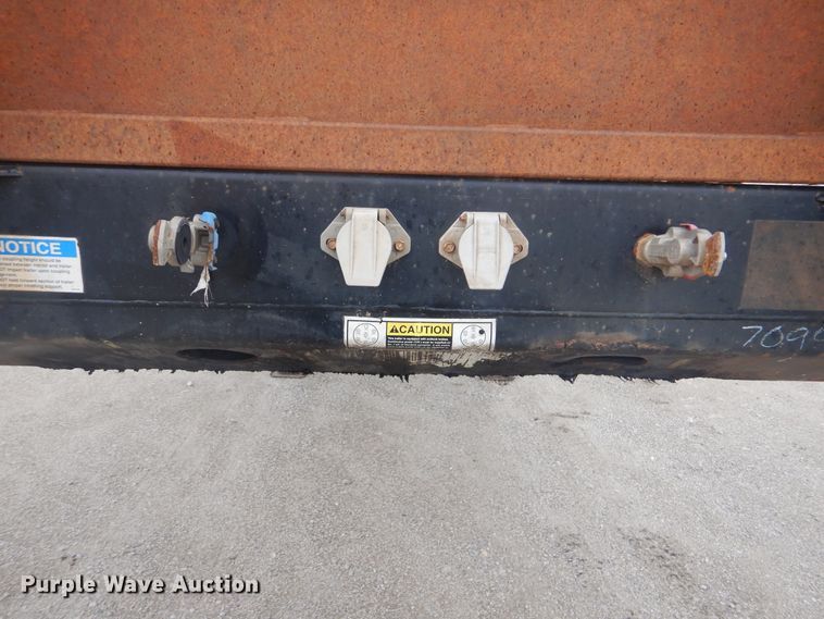 image for item GF9201 2015 Fontaine HAVSF12WSA flatbed trailer