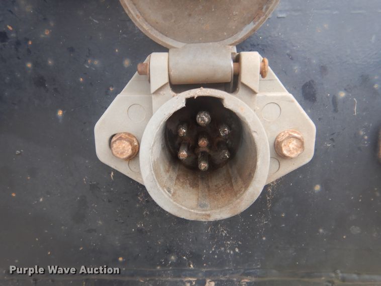 image for item GF9201 2015 Fontaine HAVSF12WSA flatbed trailer