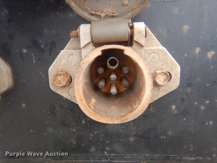 image for item GF9201 2015 Fontaine HAVSF12WSA flatbed trailer