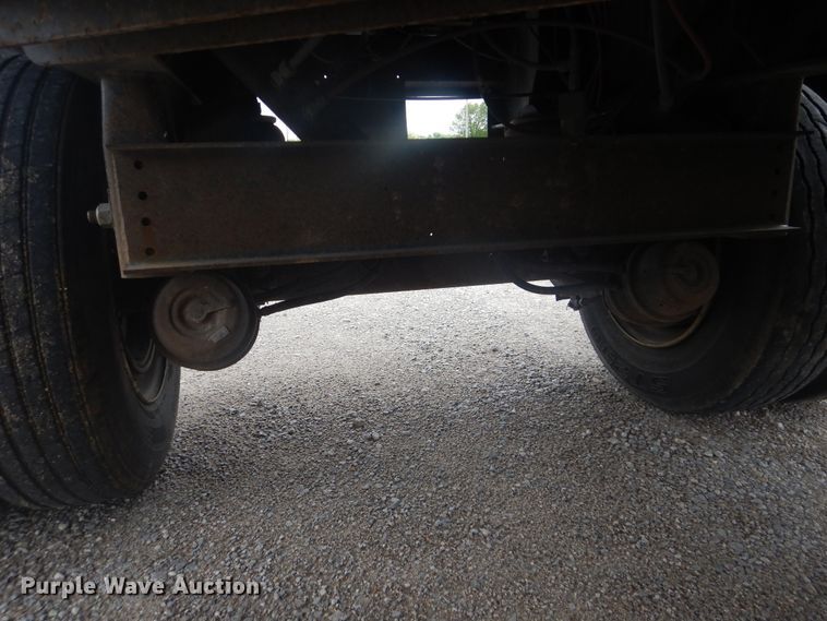 image for item GF9201 2015 Fontaine HAVSF12WSA flatbed trailer