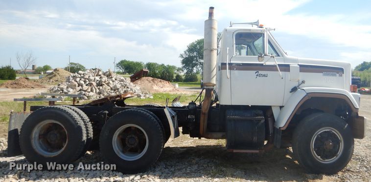 image for item GN9251 1978 GMC Brigadier semi truck