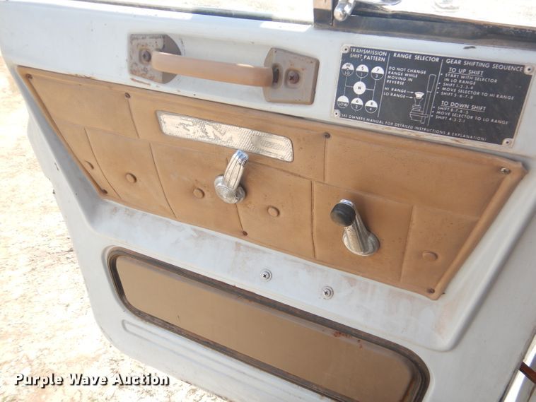 image for item GN9251 1978 GMC Brigadier semi truck