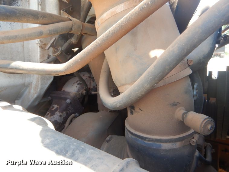 image for item GN9251 1978 GMC Brigadier semi truck