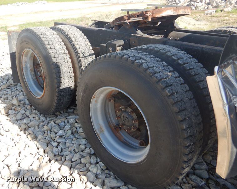 image for item GN9251 1978 GMC Brigadier semi truck