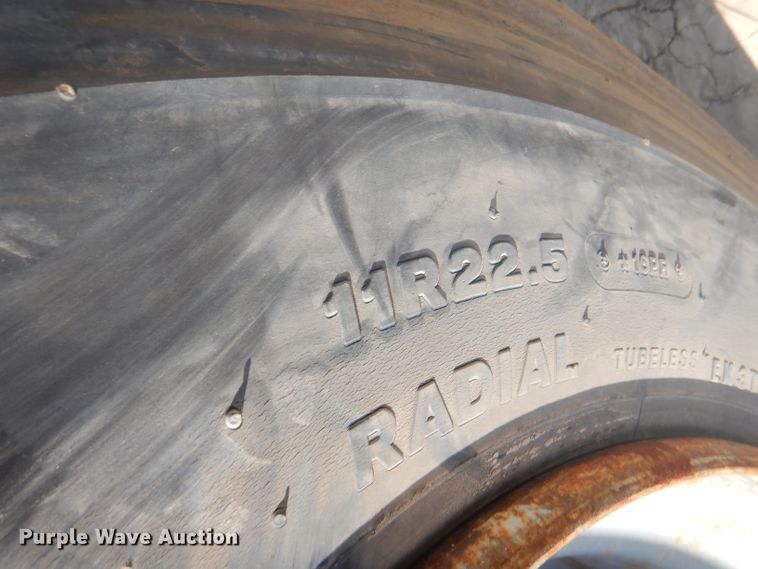 image for item GN9251 1978 GMC Brigadier semi truck