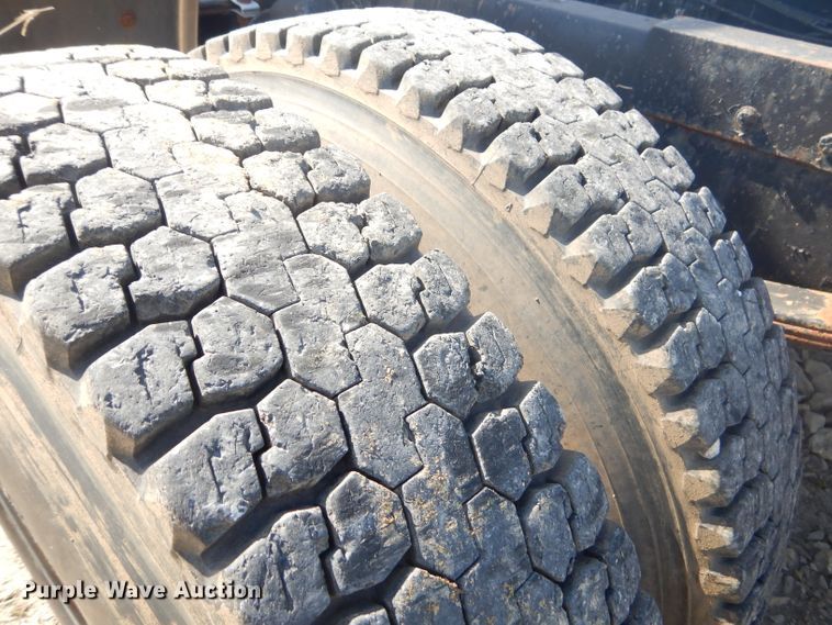 image for item GN9251 1978 GMC Brigadier semi truck