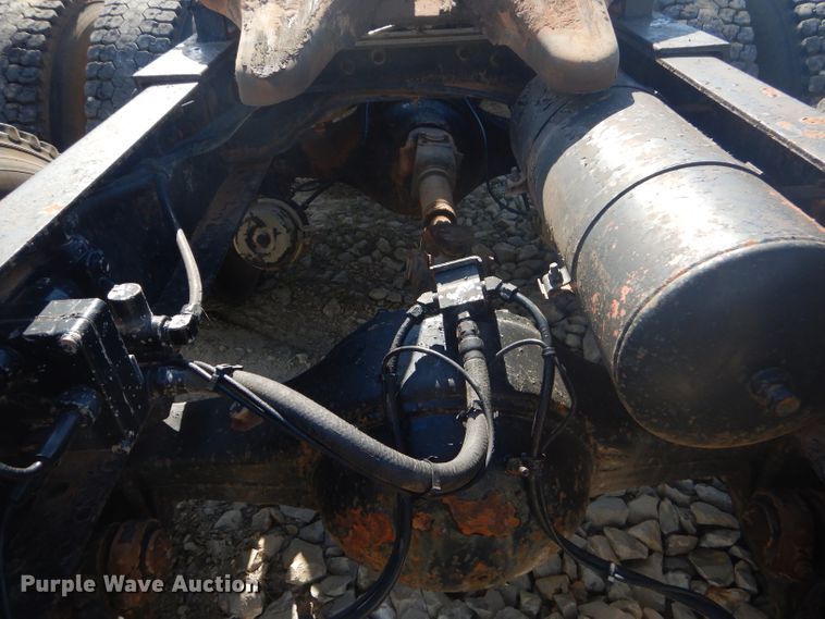 image for item GN9251 1978 GMC Brigadier semi truck