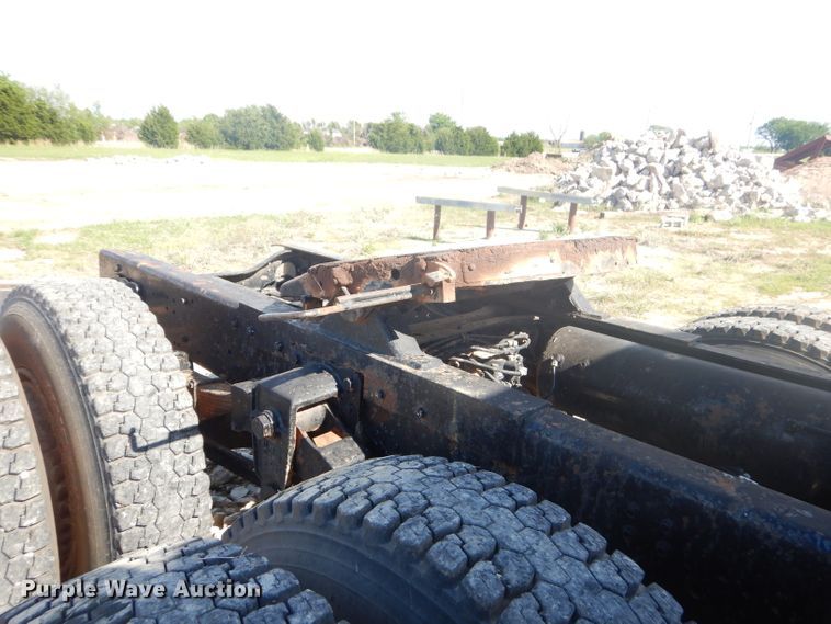 image for item GN9251 1978 GMC Brigadier semi truck