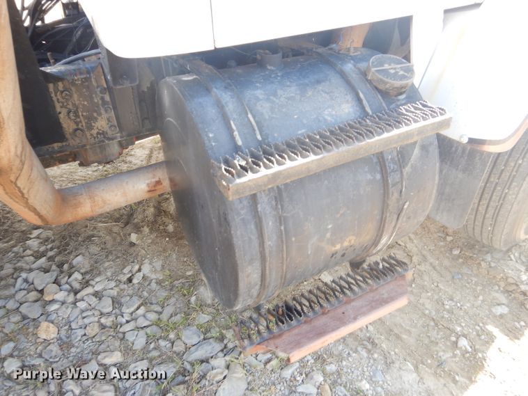 image for item GN9251 1978 GMC Brigadier semi truck