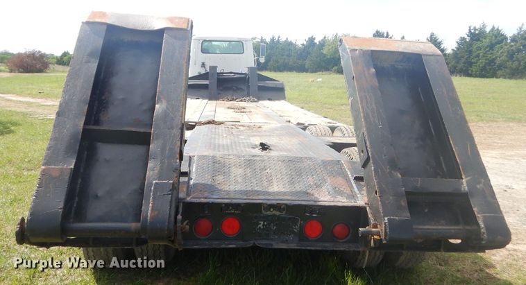 image for item GN9252 1974 Sloan lowboy equipment trailer