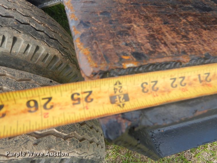 image for item GN9252 1974 Sloan lowboy equipment trailer