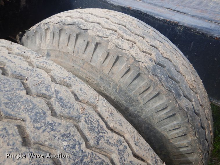 image for item GN9252 1974 Sloan lowboy equipment trailer