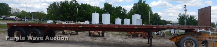 image for item GN9303 1978 Pullman flatbed trailer