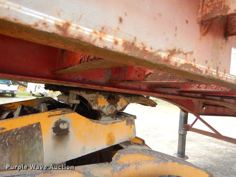 image for item GN9303 1978 Pullman flatbed trailer