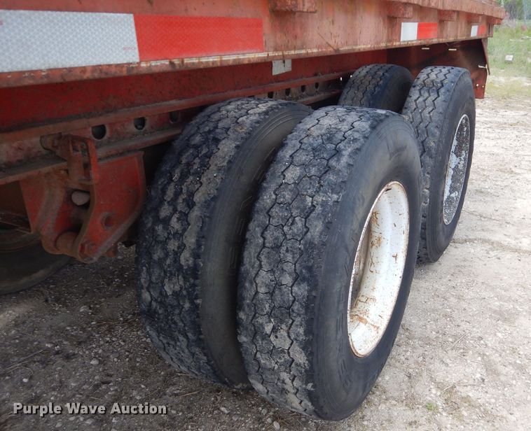 image for item GN9303 1978 Pullman flatbed trailer