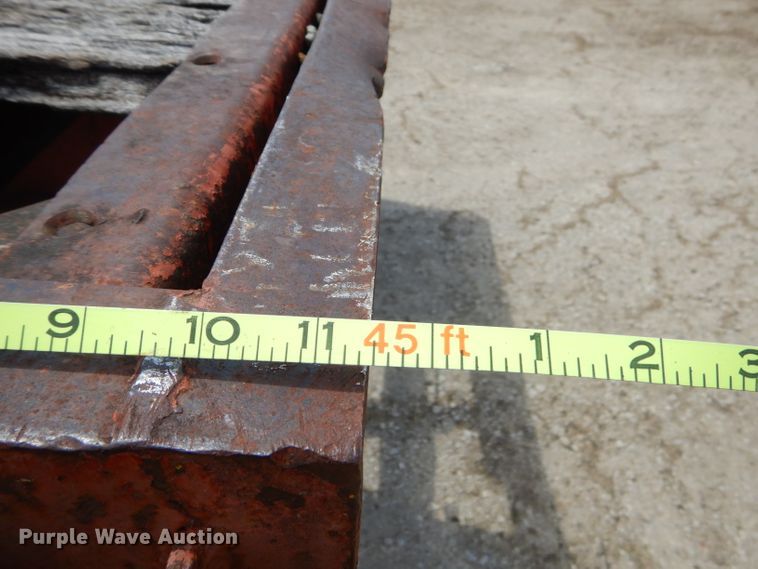 image for item GN9303 1978 Pullman flatbed trailer