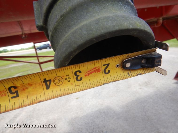 image for item GN9323 1976 Fruehauf tank trailer