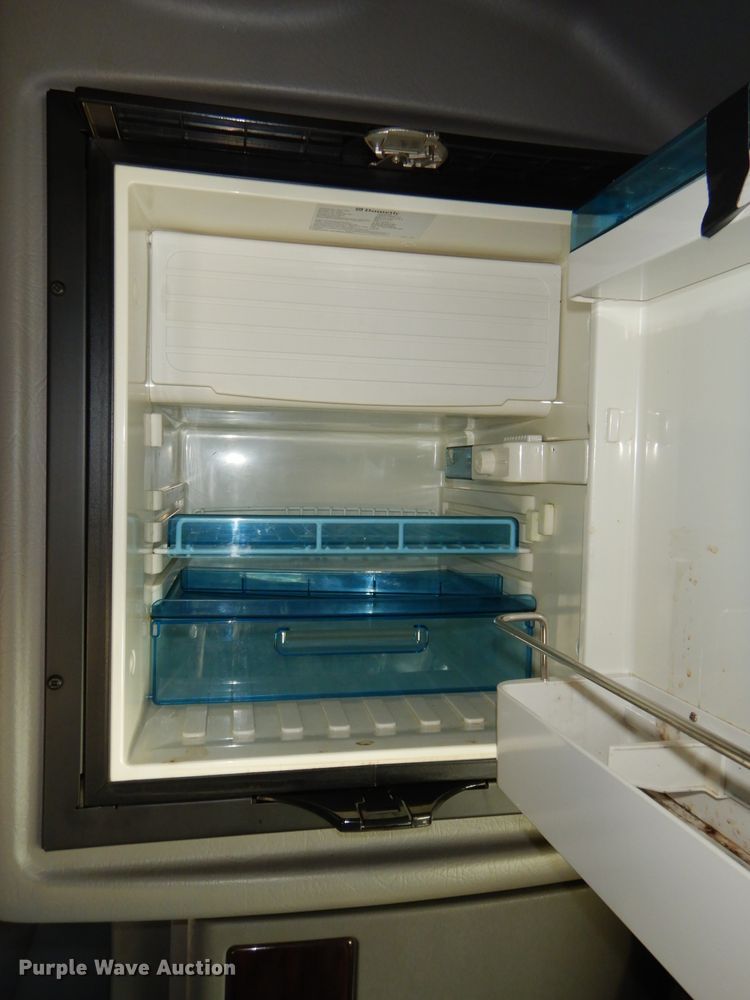 image for item GN9339 2014 Peterbilt 389 semi truck