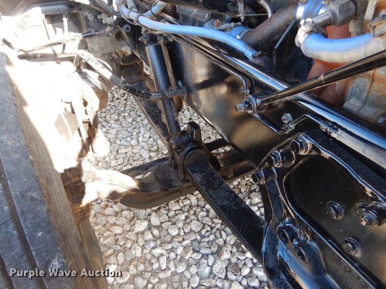 image for item GN9339 2014 Peterbilt 389 semi truck