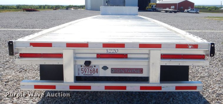image for item GN9340 2015 Fontaine HAR52D22RSA drop deck trailer