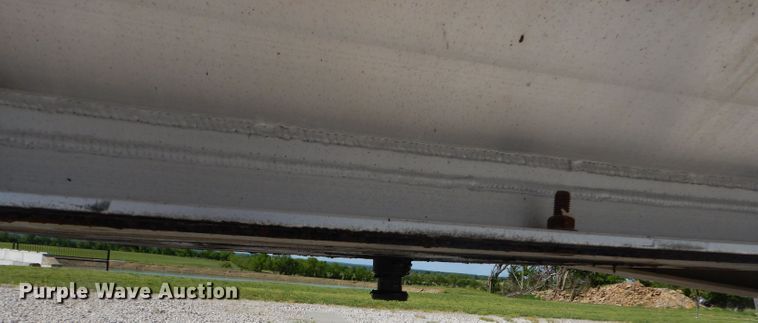 image for item GN9340 2015 Fontaine HAR52D22RSA drop deck trailer