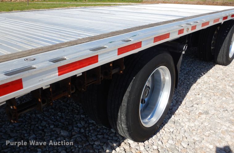 image for item GN9340 2015 Fontaine HAR52D22RSA drop deck trailer