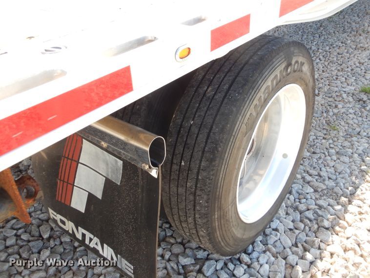 image for item GN9340 2015 Fontaine HAR52D22RSA drop deck trailer