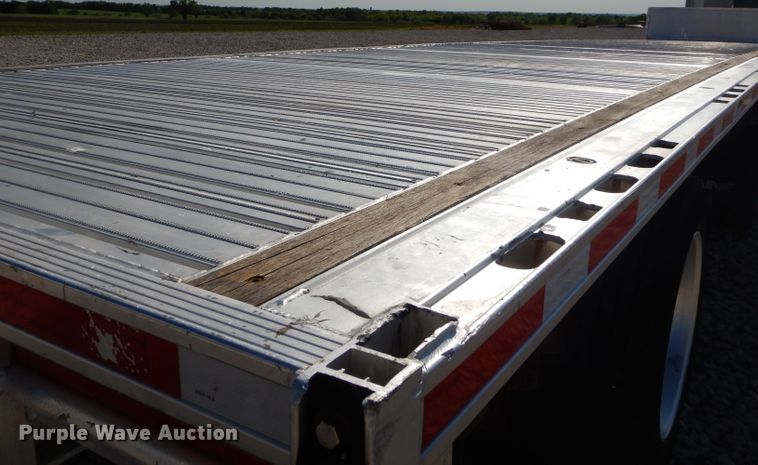 image for item GN9340 2015 Fontaine HAR52D22RSA drop deck trailer