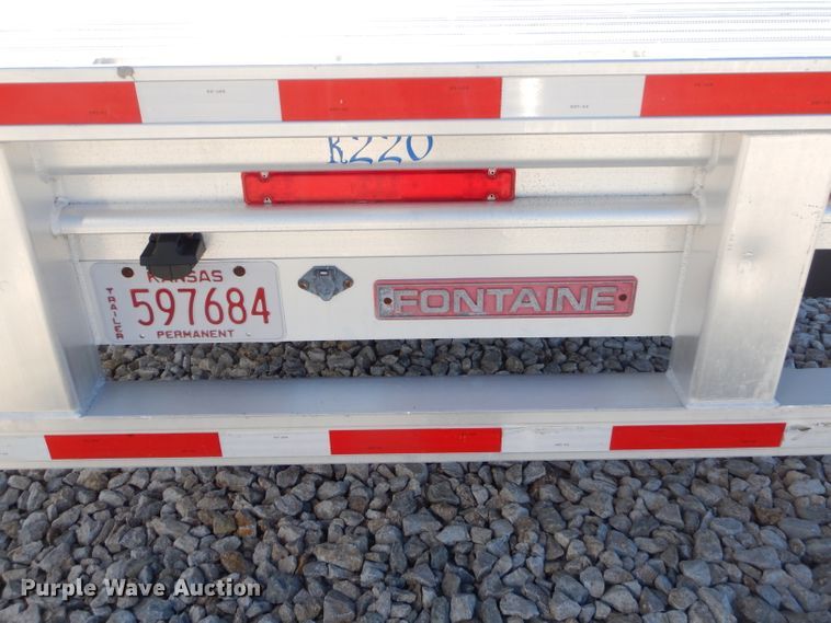 image for item GN9340 2015 Fontaine HAR52D22RSA drop deck trailer
