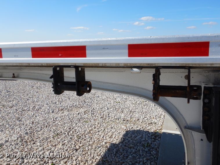 image for item GN9340 2015 Fontaine HAR52D22RSA drop deck trailer