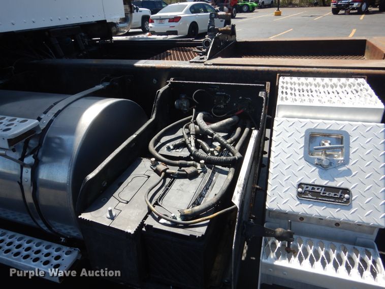 image for item GW9820 1991 Kenworth T800 semi truck