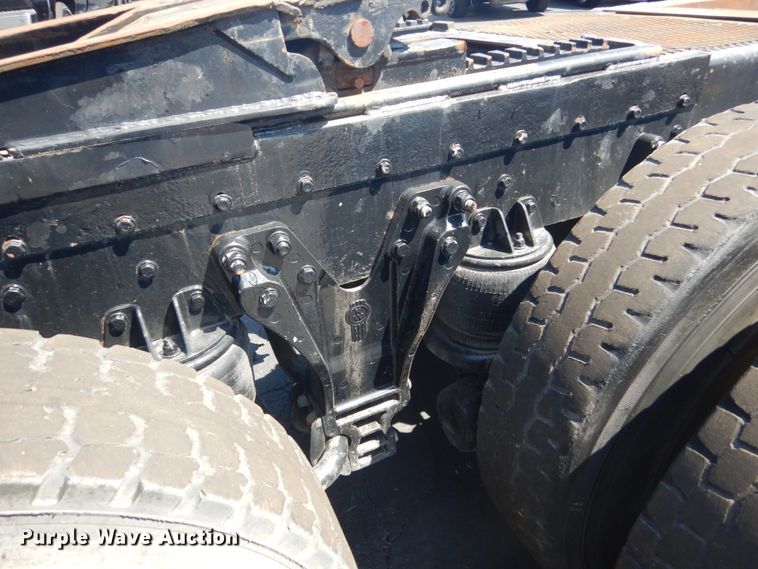 image for item GW9820 1991 Kenworth T800 semi truck