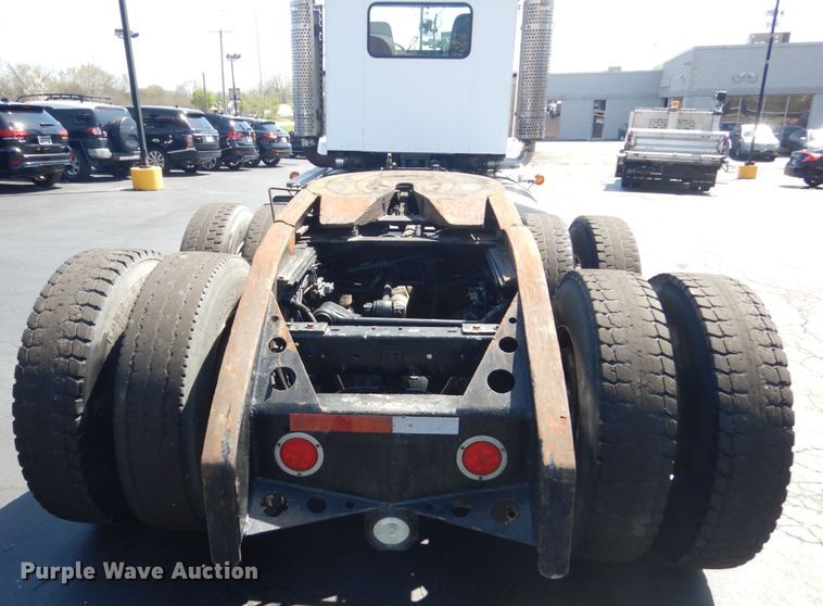 image for item GW9820 1991 Kenworth T800 semi truck