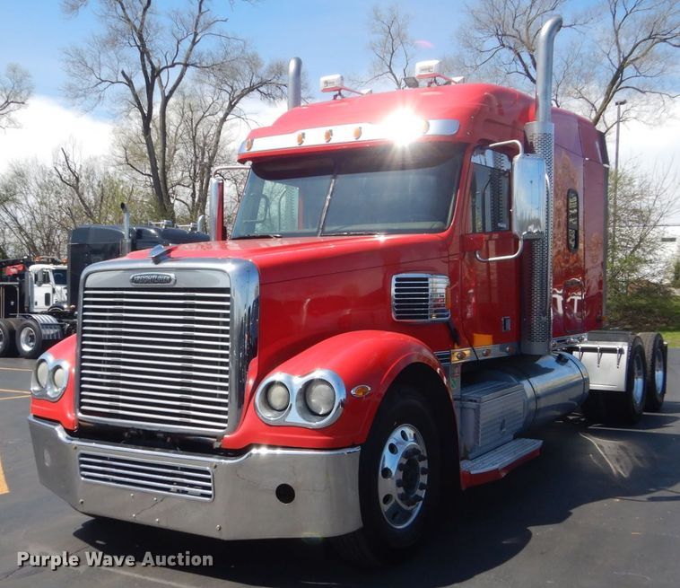 image for item GW9821 2014 Freightliner Coronado glider kit semi truck