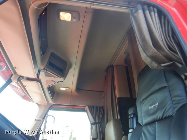 image for item GW9821 2014 Freightliner Coronado glider kit semi truck