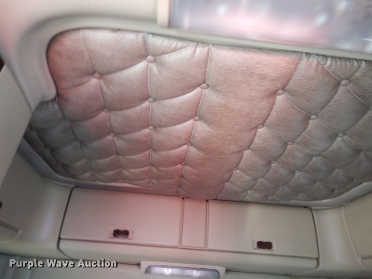 image for item GW9821 2014 Freightliner Coronado glider kit semi truck