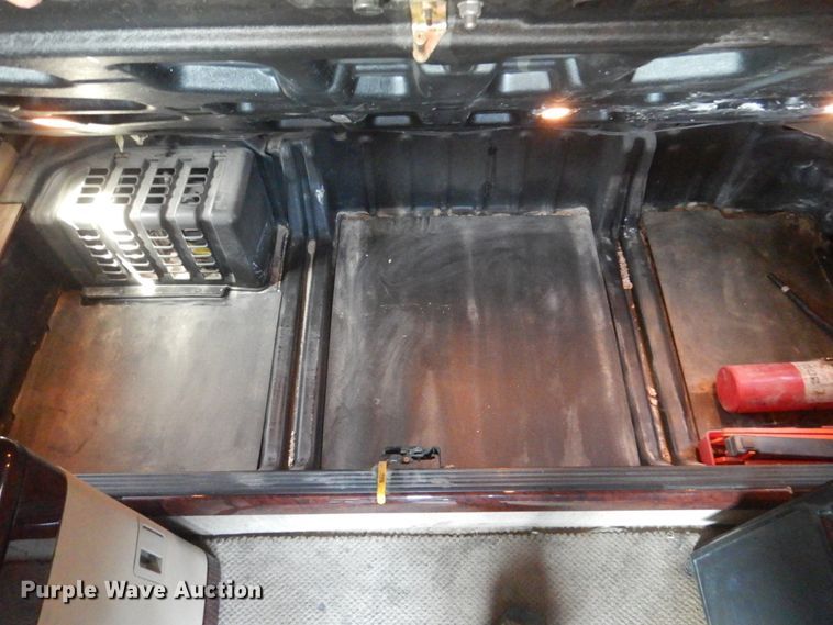 image for item GW9821 2014 Freightliner Coronado glider kit semi truck