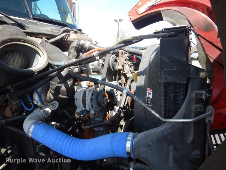 image for item GW9821 2014 Freightliner Coronado glider kit semi truck