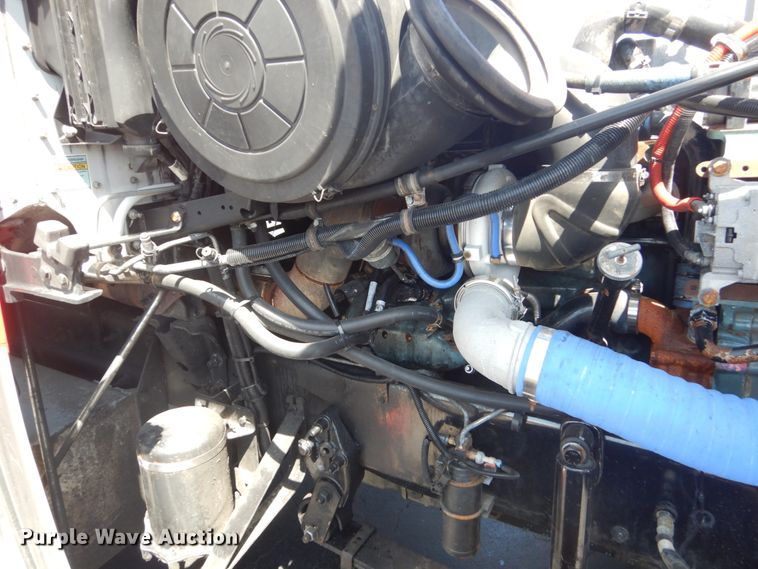 image for item GW9821 2014 Freightliner Coronado glider kit semi truck