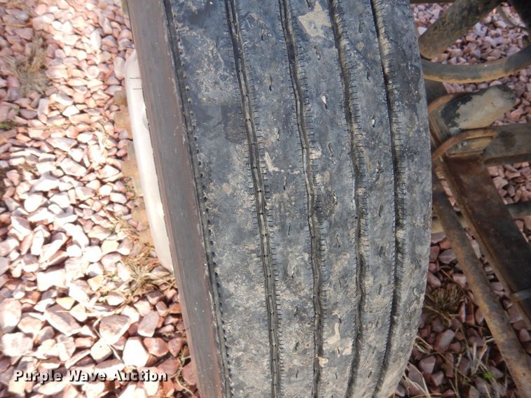 image for item GW9860 1990 Kenworth W900 semi truck