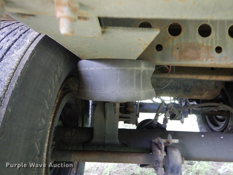 image for item HA9166 2006 Stoughton AVXW-535T-S-C-AR dry van trailer