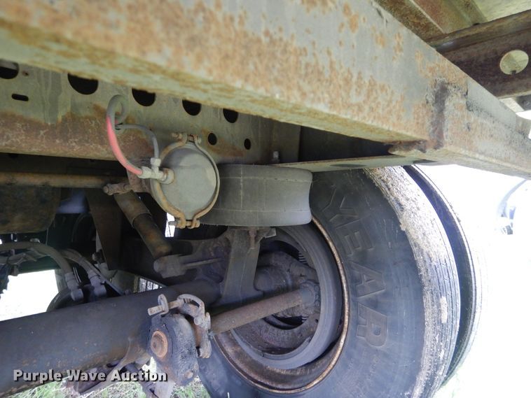 image for item HA9166 2006 Stoughton AVXW-535T-S-C-AR dry van trailer