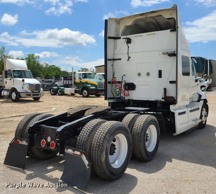 image for item K5849 2012 International ProStar  semi truck